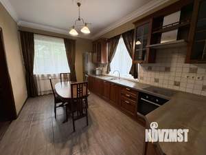 Дом 185м², 2-этажный, на длительный срок, 