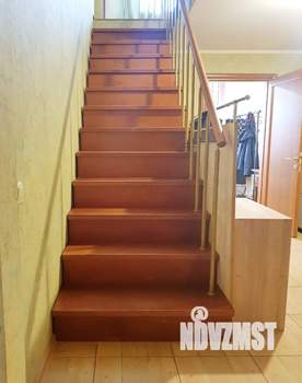 Дом 300м², 2-этажный, на длительный срок, 