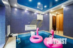Дом 530м², 2-этажный, посуточно, 
