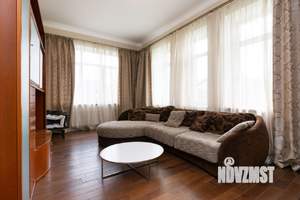 Дом 550м², 2-этажный, посуточно, 