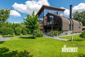 Дом 1250м², 3-этажный, посуточно, 