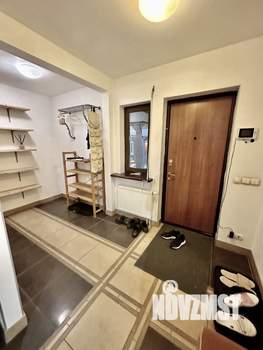 Коттедж 210м², 2-этажный, на длительный срок, 