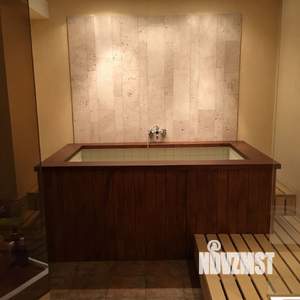 Коттедж 250м², 2-этажный, на длительный срок, 