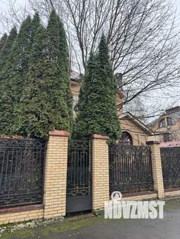 Дом 375м², 3-этажный, на длительный срок, 