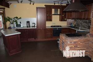 Дом 200м², 2-этажный, посуточно, 