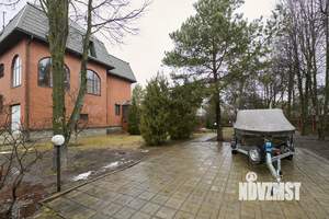 Коттедж 550м², 4-этажный, на длительный срок, 