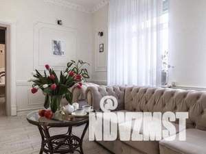 Дом 789м&sup2;, 3-этажный, посуточно, 