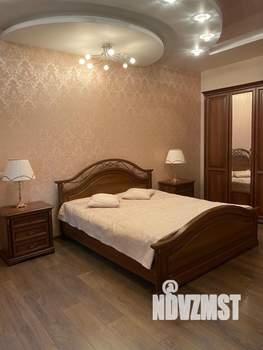 Дом 350м², 3-этажный, на длительный срок, 