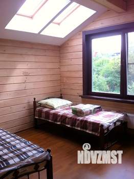 Дом 200м², 2-этажный, посуточно, 