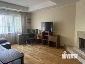 Коттедж 324м², 3-этажный, на длительный срок, 