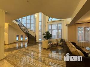 Коттедж 550м², 2-этажный, на длительный срок, 