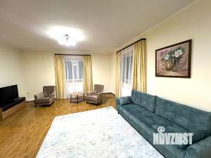 Дом 400м², 3-этажный, на длительный срок, 