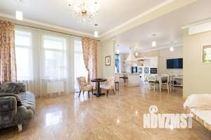 Дом 550м², 2-этажный, посуточно, 