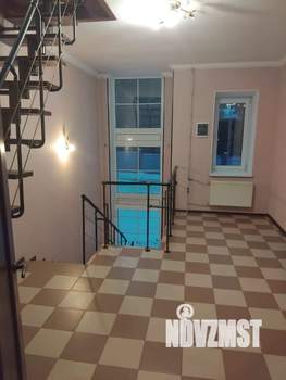 Таунхаус 300м², 2-этажный, на длительный срок, 