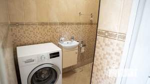 Дом 420м², 3-этажный, посуточно, 