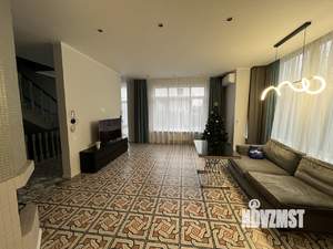 Дом 400м², 3-этажный, на длительный срок, 