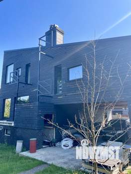 Коттедж 288м², 3-этажный, участок 6 сот.  