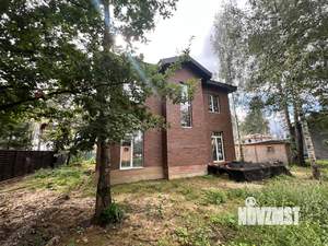 Коттедж 200м², 2-этажный, участок 8 сот.  