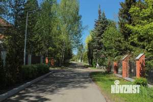 Дом 456м², 3-этажный, участок 14 сот.  