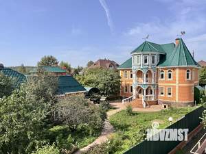 Дом 350м², 3-этажный, участок 20 сот.  