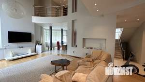 Дом 644м², 3-этажный, участок 19 сот.  