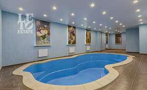 Дом 539м², 2-этажный, участок 15 сот.  