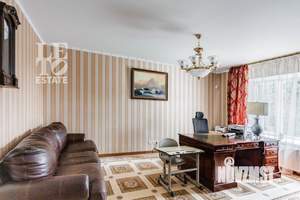 Дом 815м², 4-этажный, участок 11 сот.  