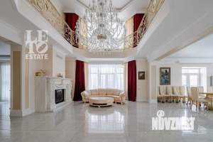 Дом 1110м², 4-этажный, участок 26 сот.  