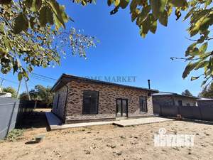 Дом 139м&sup2;, 1-этажный, участок 6 сот.  