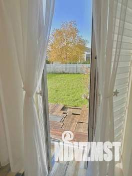 Дом 130м&sup2;, 3-этажный, участок 4 сот.  