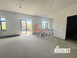 Дом 400м², 3-этажный, участок 12 сот.  