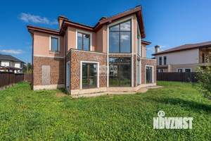 Дом 450м², 2-этажный, участок 10 сот.  
