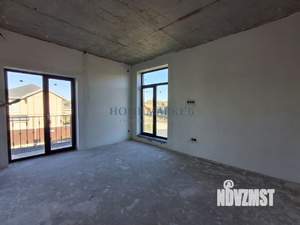 Дом 200м&sup2;, 2-этажный, участок 7 сот.  