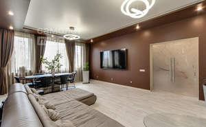 Дом 310м&sup2;, 3-этажный, участок 15 сот.  