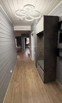 Дом 200м², 2-этажный, участок 10 сот.  