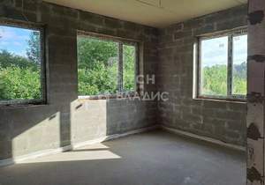 Дом 180м², 2-этажный, участок 12 сот.  