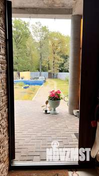 Коттедж 400м&sup2;, 4-этажный, участок 8 сот.  