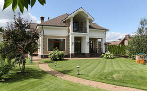 Дом 325м², 2-этажный, участок 22 сот.  