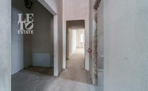 Дом 306м&sup2;, 1-этажный, участок 11 сот.  