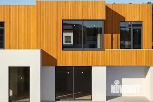 Коттедж 280м², 2-этажный, участок 10 сот.  