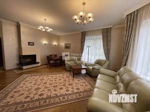 Дом 494м², 2-этажный, участок 16 сот.  