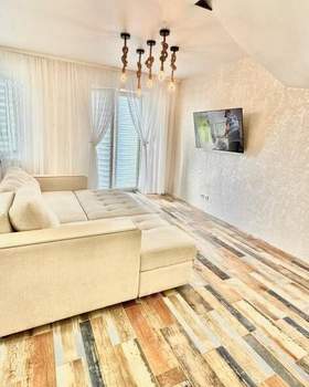 Дом 130м², 3-этажный, участок 4 сот.  