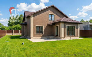 Дом 315м&sup2;, 2-этажный, участок 10 сот.  