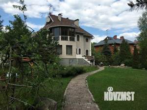 Дом 500м², 4-этажный, участок 30 сот.  