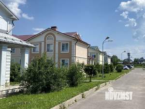 Дом 180м², 3-этажный, участок 7 сот.  