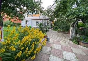 Дом 180м², 2-этажный, участок 8 сот.  