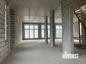 Дом 584м², 2-этажный, участок 12 сот.  