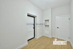 Коттедж 220м², 2-этажный, участок 6 сот.  