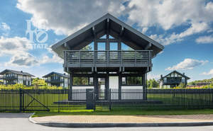 Дом 229м², 2-этажный, участок 8 сот.  