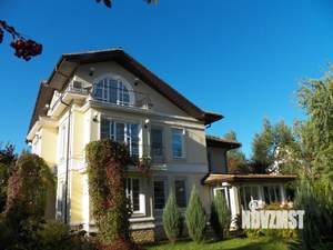 Дом 470м², 3-этажный, участок 16 сот.  